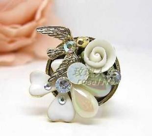 0法國JULIE正品戒指白薔薇幸運草_禮品、工藝品、飾品_世界工廠網中國產品信息庫