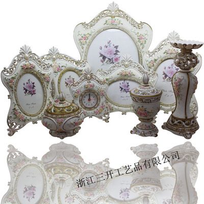 【【廠家直銷】供應(yīng)歐式樹脂座鐘/小鬧鐘 古典 家居擺件 婚慶裝飾品】價格,廠家,圖片,塑料、樹脂工藝品,沈立明(個體經(jīng)營)-